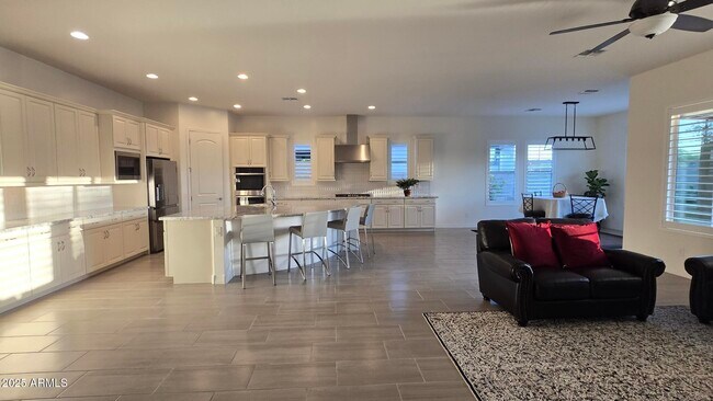 Building Photo - 6225 S Boulder St