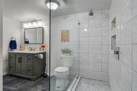 Building Photo - 2808 Escada Dr