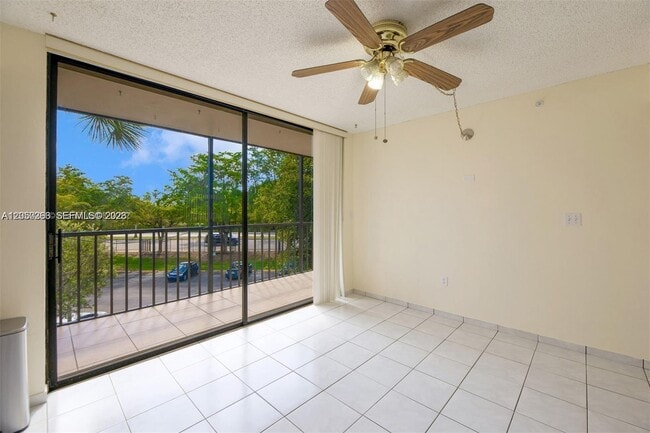 Building Photo - 8650 SW 133rd Avenue Rd