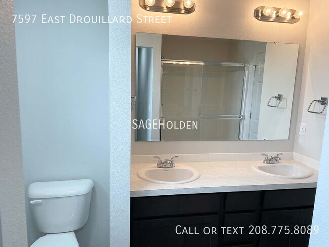 Building Photo - 7597 E Drouillard St