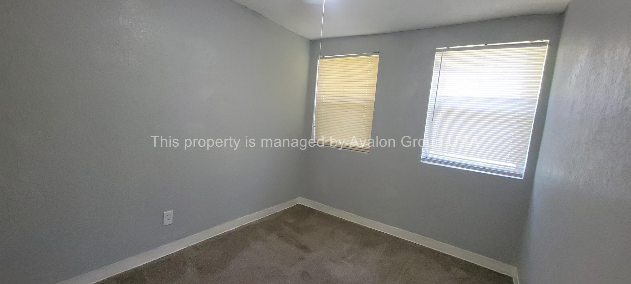 Building Photo - 745 Pippin St