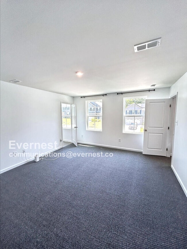Building Photo - 116 Makayla Dr