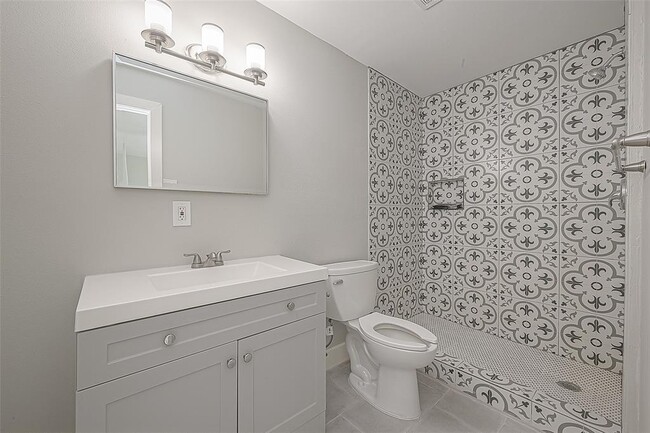 Building Photo - 7625 Amarillo St