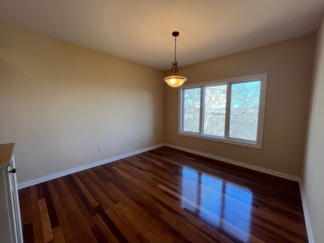 Building Photo - 694 Panorama Cir NW