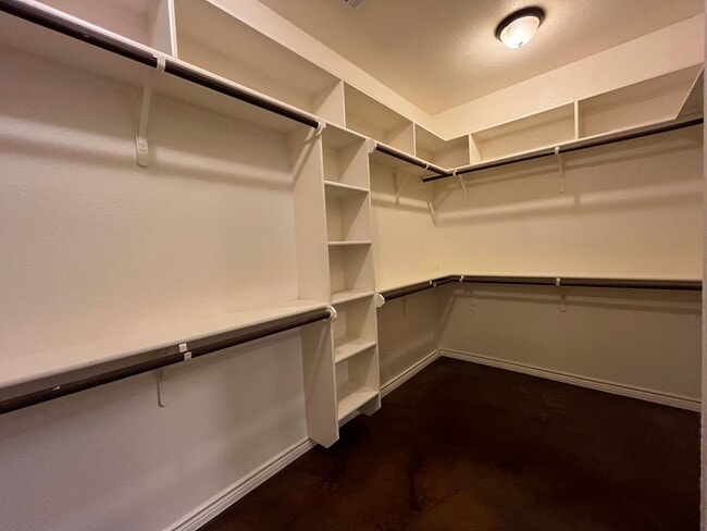 Building Photo - AVAILABLE NOW:  3 bedroom house: Midway ISD:  Move-In Special