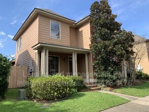 Building Photo - 207 Harbor Bend Blvd