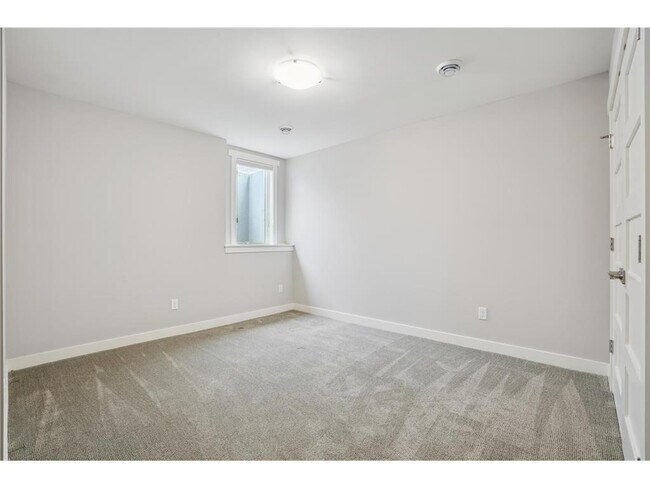 Building Photo - 11433 Wildflower Dr