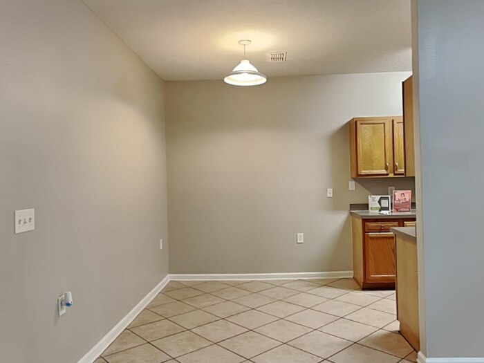 Building Photo - 8172 Oden Ave