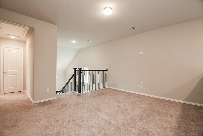 Building Photo - 15219 Stuart Bat Cave Ln