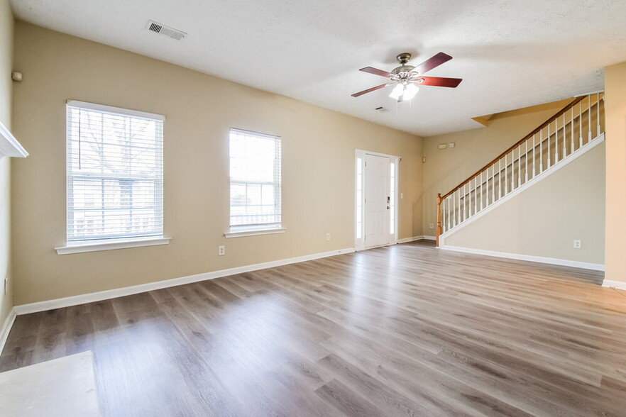 Building Photo - 252 Prescott Ct