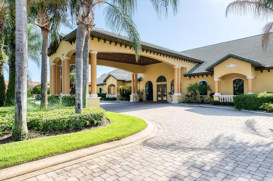 Building Photo - 8938 Cuban Palm Rd