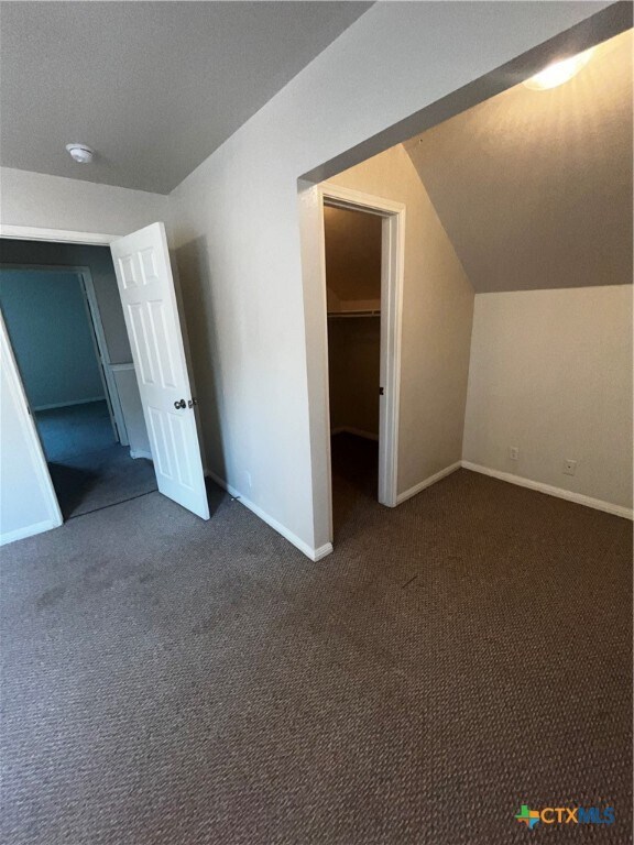 Building Photo - 2033 Northview Dr