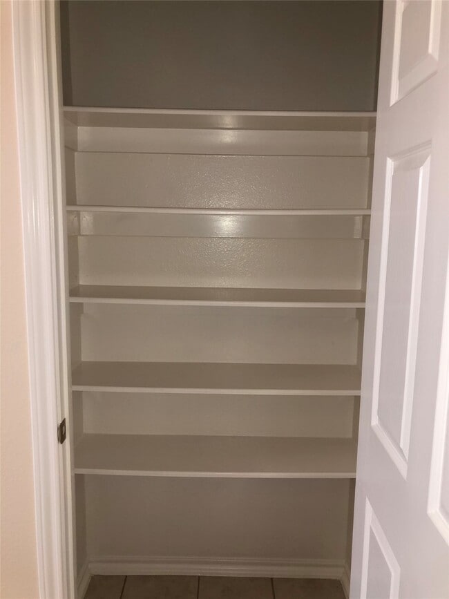 Building Photo - 5639 Stonecloud Ln