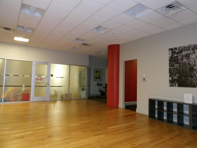 Building Photo - 50 Dey St