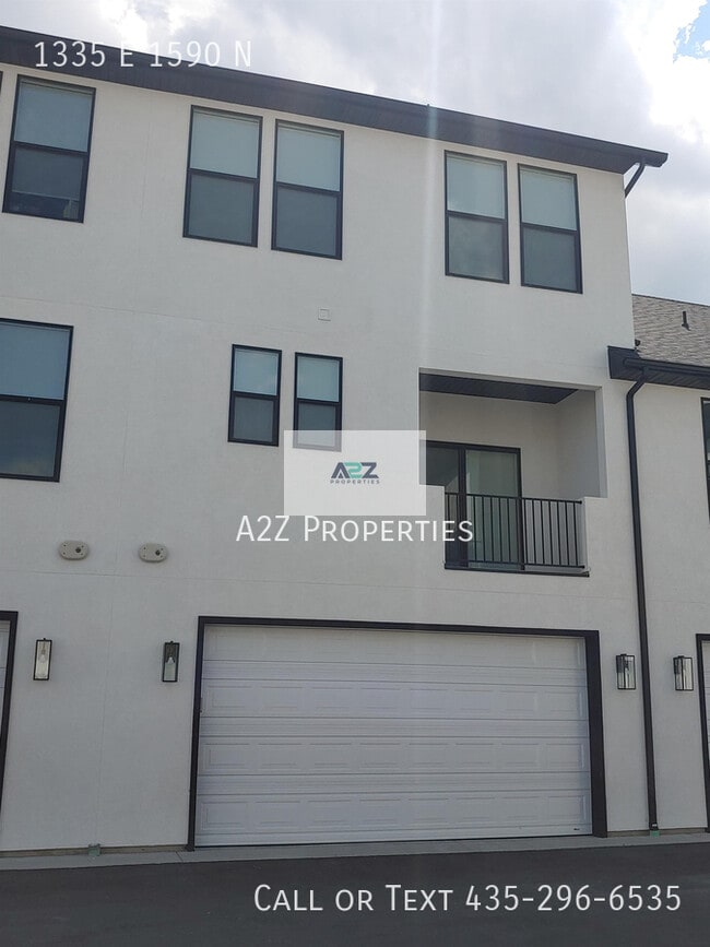 Building Photo - 1335 1590 N