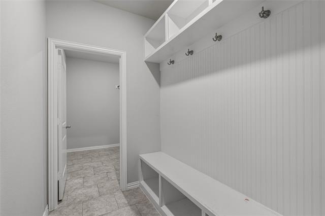 Building Photo - 4704 W Cormorant Dr