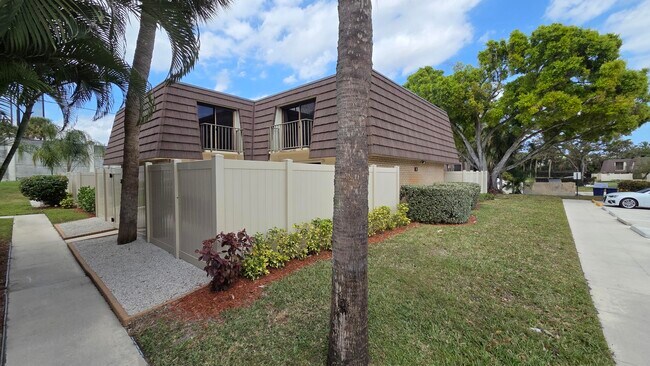 Building Photo - 7311 73rd Way