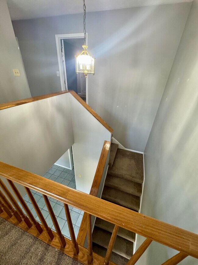 Building Photo - 344 Stonegate Way