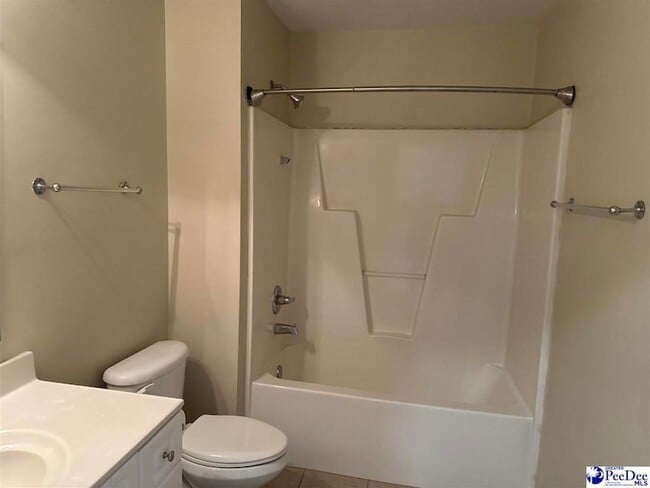 Building Photo - 438 Quail Pointe Dr