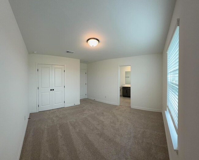 Building Photo - 9922 Red Knot St