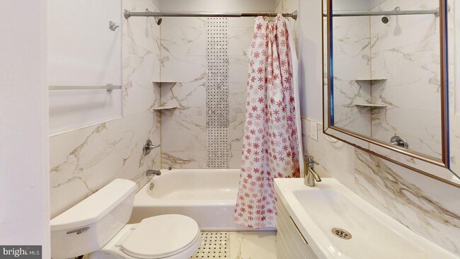 Building Photo - 1401 S 20th St