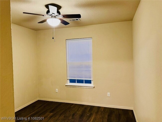Building Photo - 6510 Huntington Ct