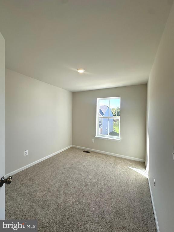 Building Photo - 324 Watercourse Dr