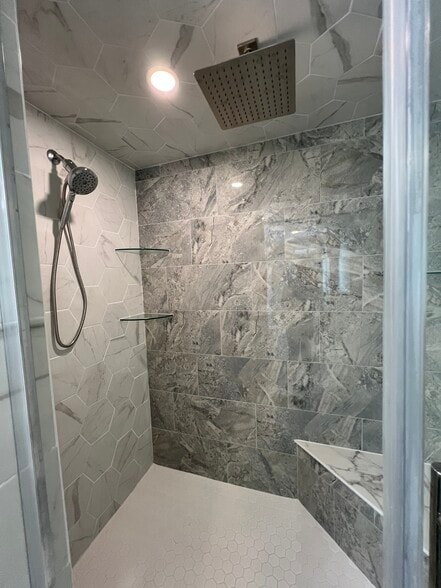 Building Photo - 3630 Lilly Rd