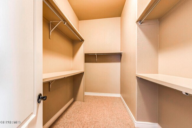 Building Photo - 3644 Almond Beach Dr