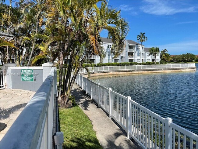 Building Photo - 8580 SW 212th St