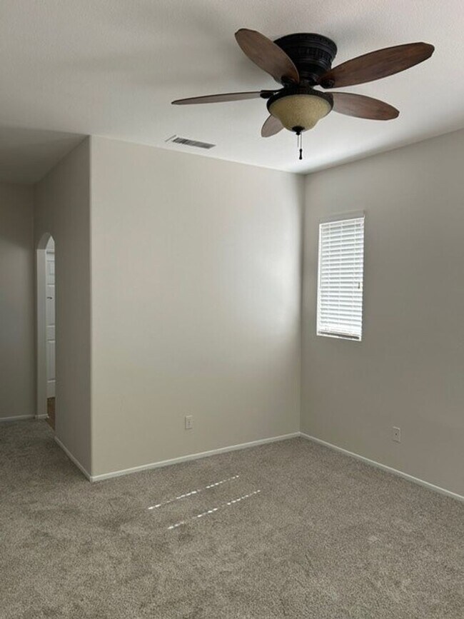 Building Photo - 2-Bedroom 2-Bath Rancho Santa Margarita Home