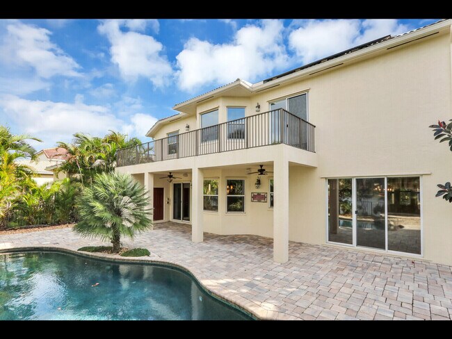 Building Photo - 3043 Hartridge Terrace
