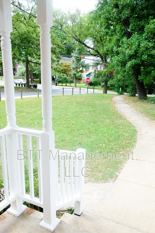 Building Photo - 8401 Flower Ave