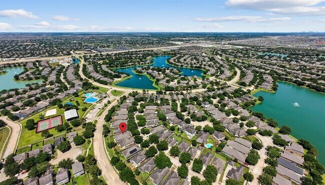 Building Photo - 11047 Pierce Valley Dr