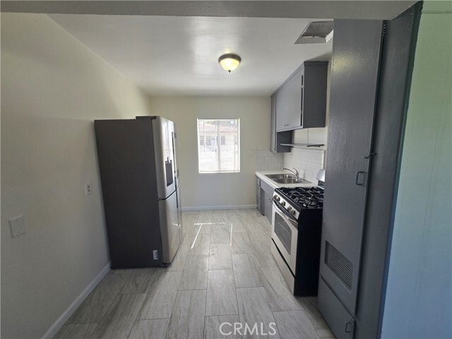 Building Photo - 1140 W 120th St