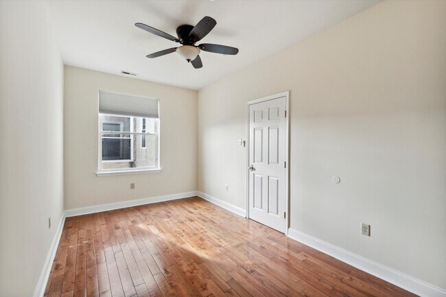 Building Photo - 1916 N 18th St