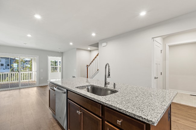 Building Photo - 4319 Southerby Dr