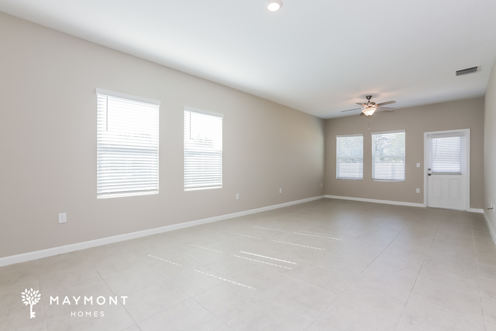 Building Photo - 360 Kenilworth Dr