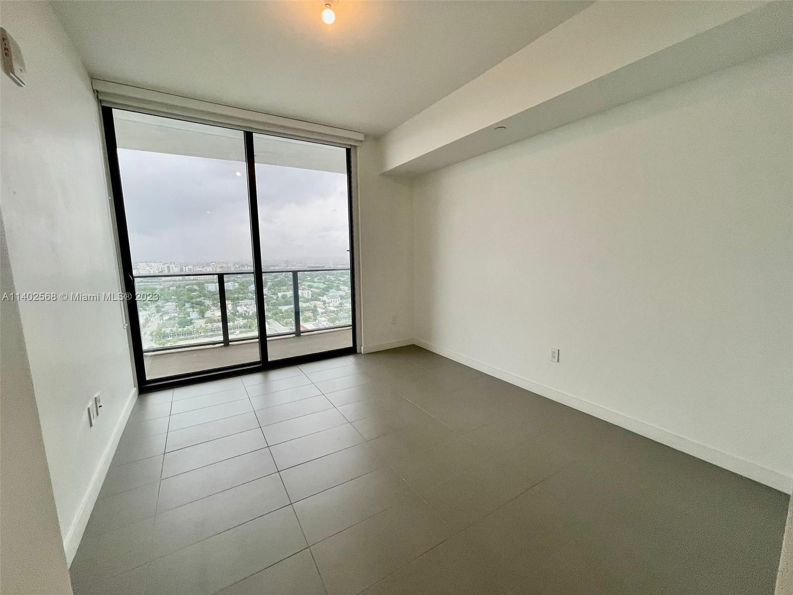 Bedroom - 1600 NE 1st Ave