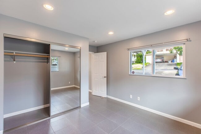 Building Photo - 2615 Booth Rd