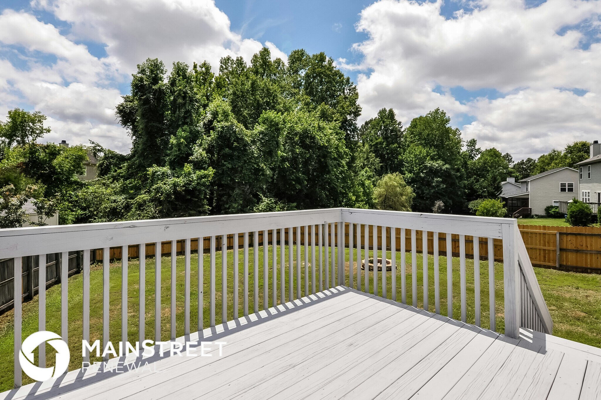 Building Photo - 3328 Deering Dr