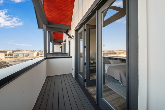 Building Photo - 1861 Zeta Way