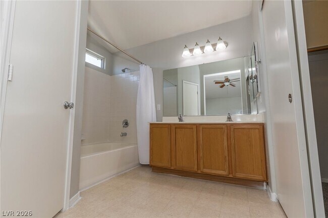 Building Photo - 4515 Grotto Ct