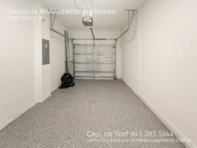 Building Photo - 15096 Ginetti St