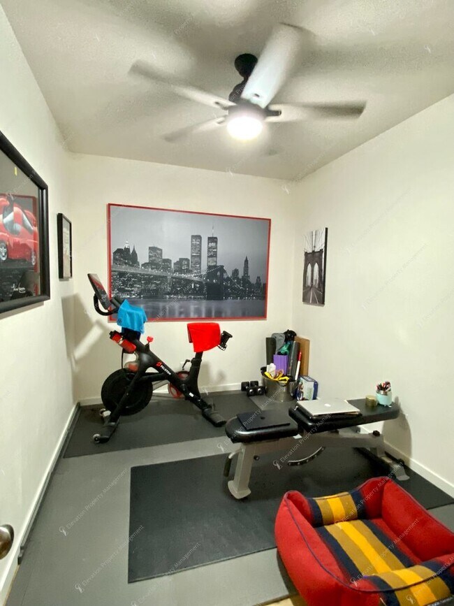 Building Photo - * Coming Soon * Beautiful Unfurnished 3-Be...