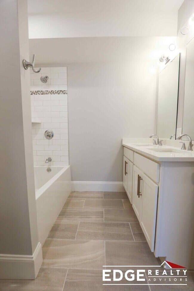 Building Photo - Allston 4 Bed Townhouse – 3 Bath – W/D in Unit – Parking – No Fee – 9/1