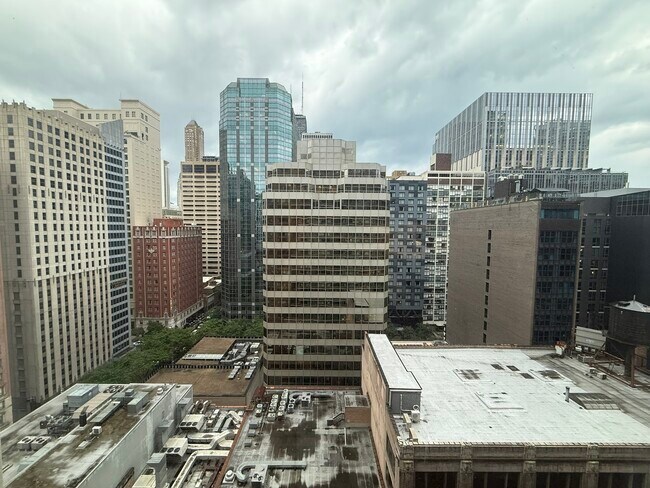 Building Photo - 211 E Ohio St