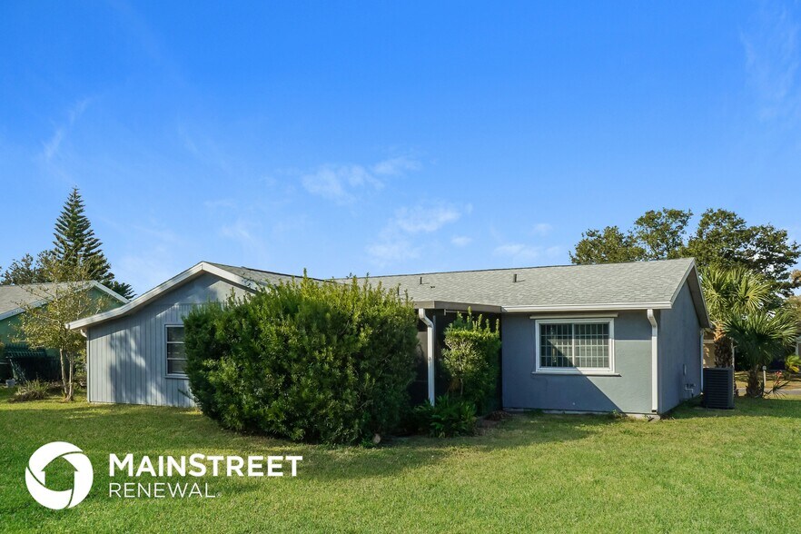 Building Photo - 5940 Talbrook Rd