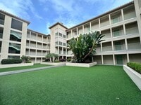 Building Photo - Modern Condo in a Gated Community Near Santana Row & Valley Fair!