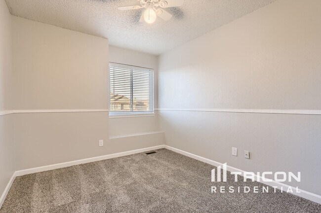 Building Photo - 16854 Dandelion Way